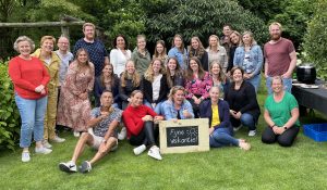 Lees meer over het artikel Afscheid nemen en vooruit kijken